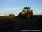 IS DSCF7038 3 150x113 Kombajn Dewulf i 4x John Deere w marchewce   FOTO