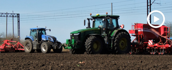 John Deere 8400R New Holland T8 pottinger Czajkowski burakii 2020  film Dni Pola – siew konopii metodą strip till   FOTO