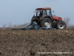 IS DSCF7063 150x113 Ursus 1734 i New Holland T5.115   wiosenne włókowanie   FOTO