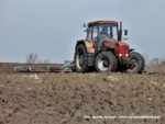 IS DSCF7075 150x113 Ursus 1734 i New Holland T5.115   wiosenne włókowanie   FOTO