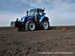 IS DSCF7106 150x113 Ursus 1734 i New Holland T5.115   wiosenne włókowanie   FOTO