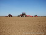 IS DSCF7600 150x113 Oprysk, uprawa i siew buraków   2x Valtra T, Fendt 312, New Holland TD 95   FOTO