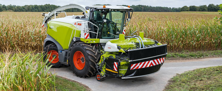 Claas Orbis 900 nowosc 2021 Światowa nowość: CLAAS prezentuje CORIO STUBBLE CRACKER ze zintegrowanym łamaczem ścierniska