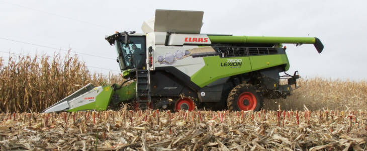 Claas Lexion 7600 TT kukurydza 2020 film New Holland CR 9.90 Revelation w kukurydzy   FOTO