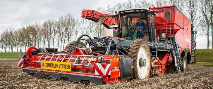 dewulf enduro Rozdrabniacz łęcin i inne nowe funkcje w Grimme Ventor 4150