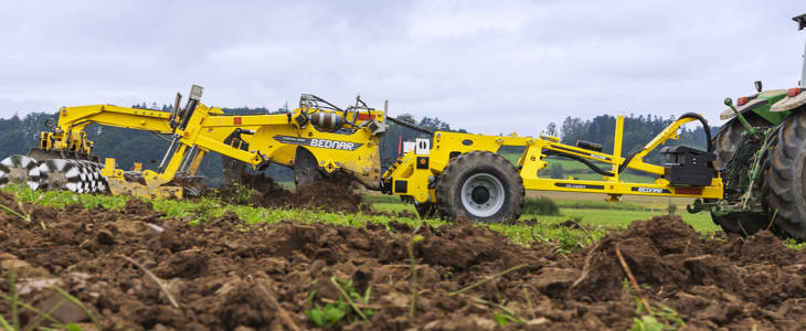 Bednar Caddy HOLMER TERRA VARIANT dostępny z nadbudową BREDAL