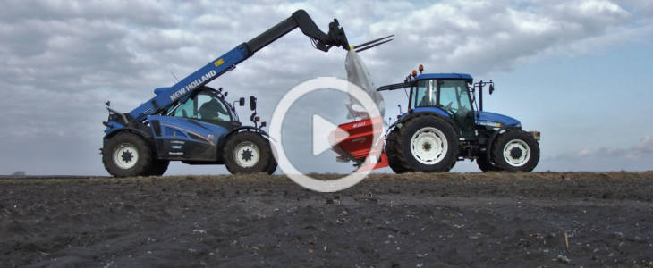 New Holland TD5 Rauch nawozy film 2021 W słońcu I w kurzu   New Holland T7.210 AC   siew kukurydzy 2021   VIDEO