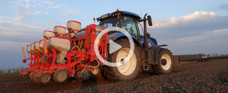 New Holland T7 Trimble siew kukurydzai 2021 film Druga edycja wystawy rolniczej Agro Farma