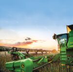 fot2 Kombajny JohnDeere serii T i S pod lupa 150x146 Kombajny John Deere serii T i S pod lupą