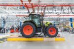 423931 25 min 150x100 CLAAS uruchamia ?fabrykę przyszłości? ciągników w Le Mans