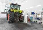 423937 25 min 150x105 CLAAS uruchamia ?fabrykę przyszłości? ciągników w Le Mans