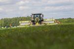 koszenie i zbiór traw UŁĘŻ 2021 238 150x100 Pokazy koszenia i zbioru traw w Ułężu   Pokaz kosiarek   fotorelacja