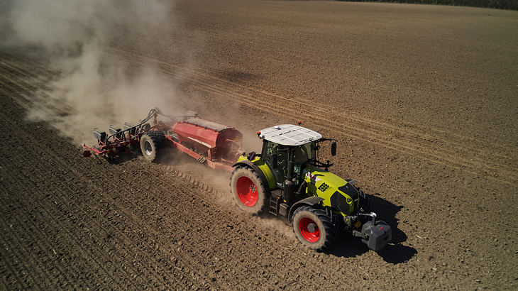 365FarmNet Claas Arion Horsch Maestro siew kukurydzy 3 Pole 365FarmNet   Co daje zmienny wysiew kukurydzy?