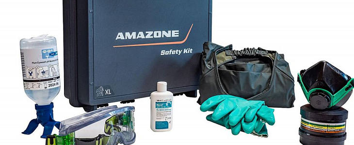 AMAZONE Safety Kit Nowy opryskiwacz zawieszany UF 1602 w ofercie AMAZONE