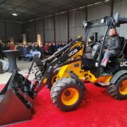 IMG20211118113949 180x180 JCB Dealer Tour 2022 w firmie Agrolmet   FOTO