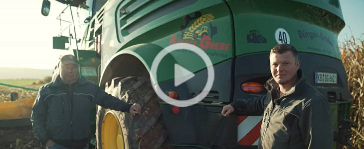 John Deere sieczkarnia 8000 2022 film Jak powstają prasy i ładowacze czołowe John Deere?   VIDEO