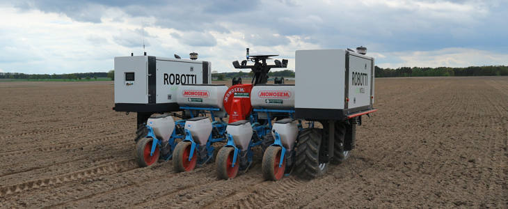 ROBOTTI Vantage robot rolniczy Valtra wspiera francuski projekt CoFarming Tour