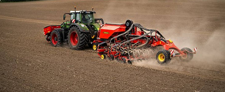 Väderstad Proceed Valtra G zdobywa nagrodę FARM MACHINE 2022 w kategorii ciągników użytkowych