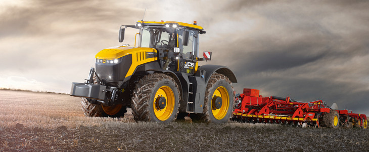 JCB Fastrac iCON Europejski debiut nowej ładowarki JCB 419S Agri