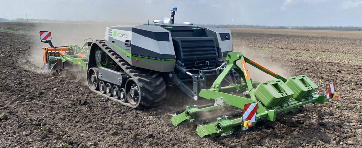 Claas autonomiczny Żniwa 2020 w Kom Rol Kobylniki. Claas Lexion 480, 3x 580 oraz niezastąpione Ursusy i Stary – FOTO