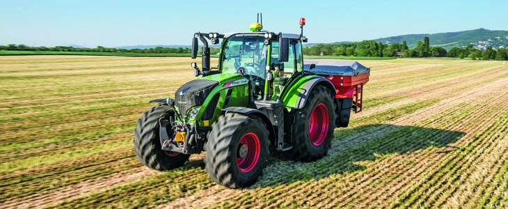 John Deere AutoTrac flota mieszana Wyposażenie pieczarkarni— jakie wybrać?