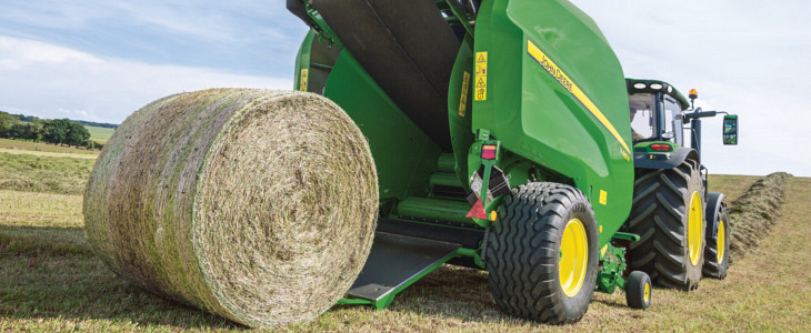 John Deere prasy Nowe duże prasy kostkujące od John Deere