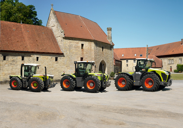 Claas Xerion 25 lat 3 CLAAS świętuje 25 lat seryjnej produkcji ciągników XERION