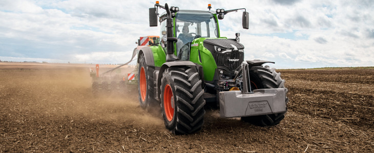 Fendt 700 Vario Gen7 McCormick XTX 200 i Unia Kos w podorywce   VIDEO