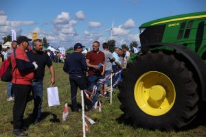 IMG 3199 300x200 AGRAVIS Technik Polska   debiut na AGRO SHOW