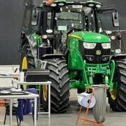 SkillaPoland 2023 John Deere JCB 180x180 JCB wyprodukowała milionową maszynę