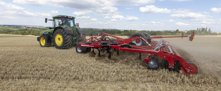 Horsch Fortis AS Seria pras zmiennokomorwch KUHN VB 7100 z dwiema nagrodami