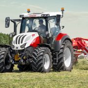 Steyr Expert CVT 180x180 Najsilniejszy i najlepiej skomunikowany STEYR ABSOLUT CVT wjeżdża na rynek