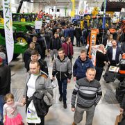 AGRO PARK 2023 zapraszamy 180x180 Maszyny rolnicze zjechały do Kielc na Agrotech 2023