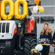 Steyr 100 sztuk 180x180 Fabryka w ST. VALENTIN w 2022 roku wyprodukowała 10 000 ciągników
