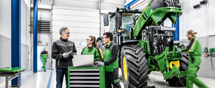 John Deere Mechanik na medal John Deere rozwija współpracę z firmą Kramp w Europie