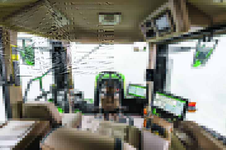 John Deere 9RX 2024 4 Czas na nowe. Czym zaskakują ulepszone ciągniki John Deere 9RX 