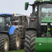 John Deere New Holland 180x180 Kombajny zbożowe New Holland CR zwiększają wydajność