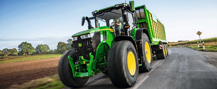 John Deere ciagniki nowosci 2024 Mocne otwarcie roku   w styczniu zarejestrowano 594 nowe ciągniki rolnicze