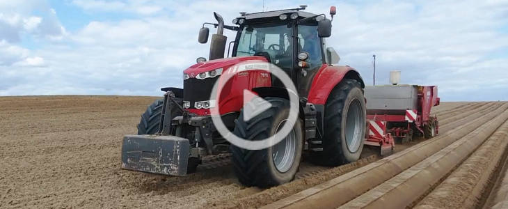 Massey Ferguson Grimme sadzenie ziemniaki 2023 film Valtra A 92 + Grimme SE 75 30 i Ursus C330 w marchewce   FOTO