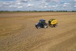 DJI 0397 150x100 Żniwa z marką New Holland – pokaz Agroskład Ujazd