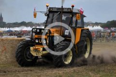 Wyscigi traktorow ursus 2023 film 240x160 Kujawsko Pałuckie Wyścigi Traktorów Wielowieś 2022 – fotorelacja