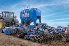 LEMKEN Solitair DT 240x160 Lemken wprowadza lekki wózek transportowy dla agregatu KARAT