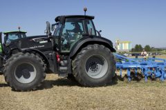 Mistrzowie Pola 2023 Deutz Fahr Lemken 240x160 Znamy program pokazów maszyn na AGRO SHOW 2015