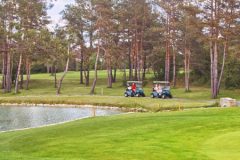 Otwarte Mistrzostwa Opolskiego Klubu Golfowego by John Deere 240x160 John Deere z nową linią pras stałokomorowych serii 400