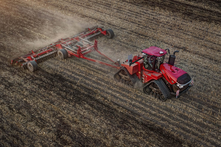 CASE IH QUADTRAC 715 2 Nowy CASE IH QUADTRAC 715 (moc maks. 778 KM)   stworzony do ciężkiej i efektywnej pracy