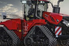 CASE IH QUADTRAC 715 240x160 CLAAS XERION 5000 Trac TS   pierwszy raz na polskich polach (VIDEO)