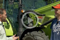 Claas Arion 450 opinia film 240x160 20 lat ciągników CLAAS z Le Mans