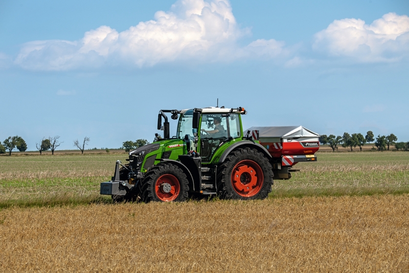 Fendt 600 Vario rozsiewacz Zupełnie nowa seria ciągników Fendt 600 Vario
