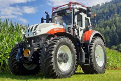 Steyr wojskowy Terrus 240x160 STEYR TERRUS CVT STAGE V – najczystszy ciągnik w historii marki