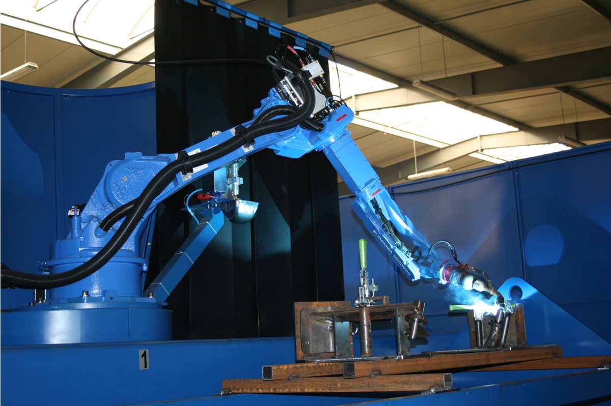 5 robot spawalniczy Rolmako Rolmako znaczy ergonomicznie i ekologicznie   maszyny rolnicze produkowane na światowym poziomie